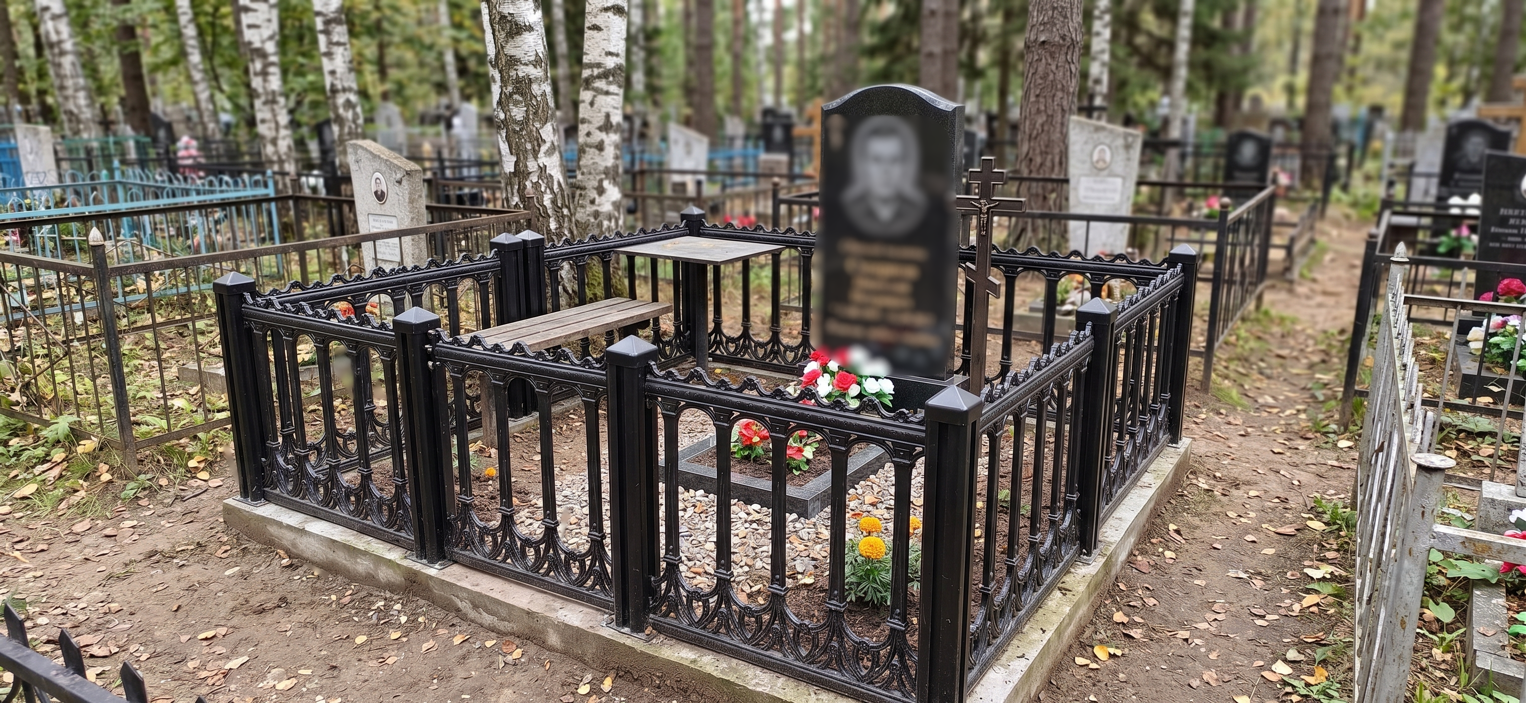 Установка ограды на кладбище
